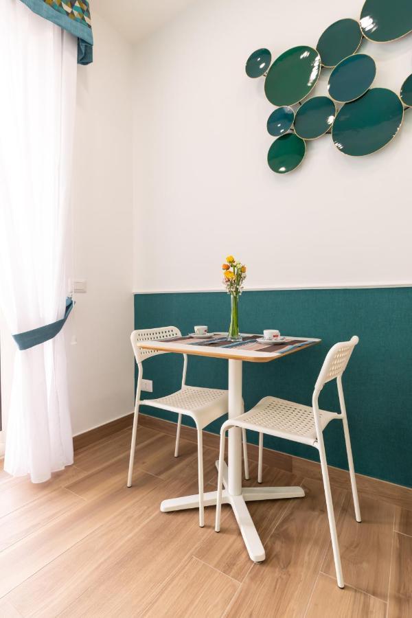 Napolilive B&B Екстер'єр фото