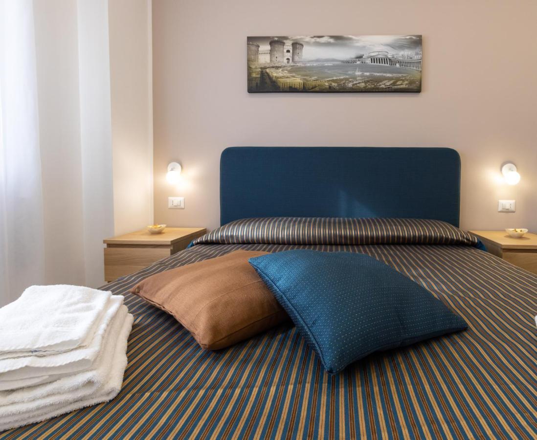 Napolilive B&B Екстер'єр фото